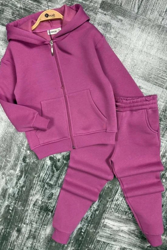 спортен екип за момиче